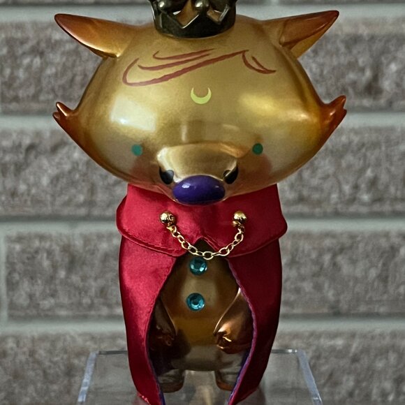 Jobi The King: Exclusive Soft Vinyl Figure By OK Luna - Picture 6 of 16